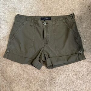 Sanctuary Olive Green Women's Cargo Shorts